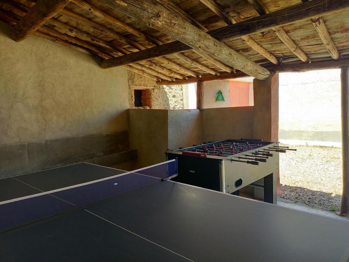 La Casa Del Abuelo Simon Guest House Fuente el Sauz Luaran gambar