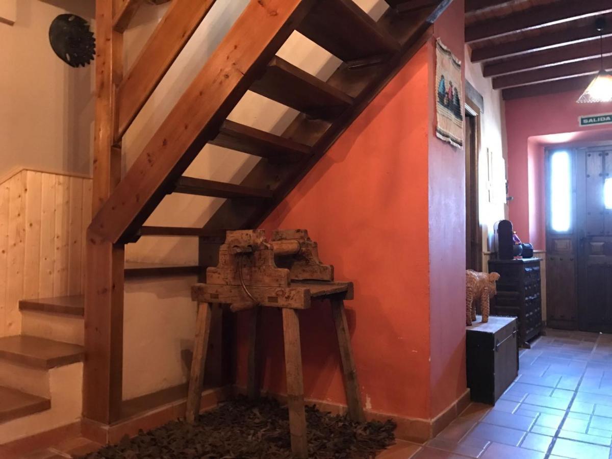 La Casa Del Abuelo Simon Guest House Fuente el Sauz Luaran gambar